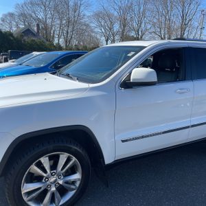 JEEP GRAND CHEROKEE LAREDO - 2
