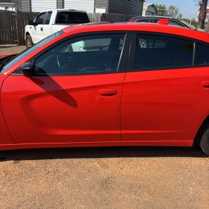 DODGE CHARGER SXT - 4