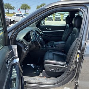 2017 FORD EXPLORER XLT 缩略图 32