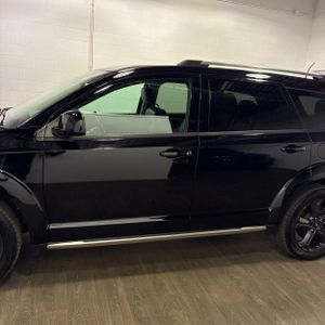DODGE JOURNEY CROSSROAD - 4
