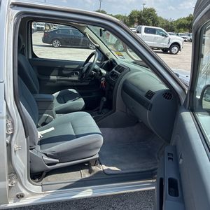 صورة مصغرة 33 لـ 2004 Nissan FRONTIER XE-V6