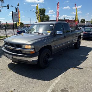CHEVROLET SILVERADO 2500 LS - 1