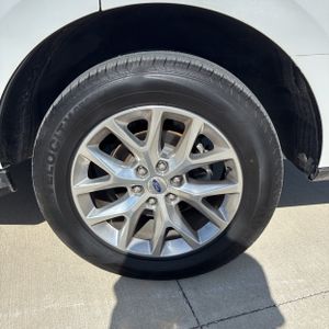 2021 FORD EXPEDITION XLT — миниатюра 18