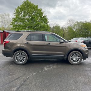 FORD EXPLORER LIMITED - 10