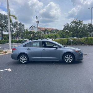 2024 Toyota COROLLA LE 照片 10