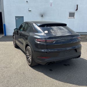 PORSCHE CAYENNE COUPE - 5