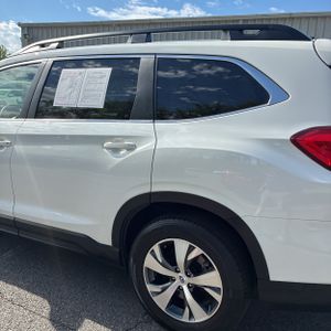 SUBARU ASCENT PREMIUM 7-PASSENGER - 6