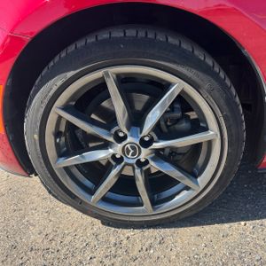صورة 17 لـ 2017 Mazda MX-5 MIATA RF GRAND TOURING