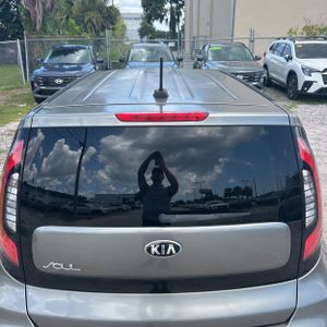 2017 KIA SOUL BASE — миниатюра 16