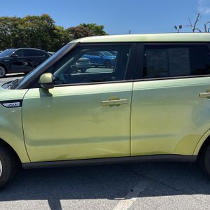 2015 KIA SOUL BASE photo 4