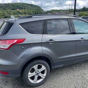 صورة 9 لـ 2014 FORD ESCAPE SE