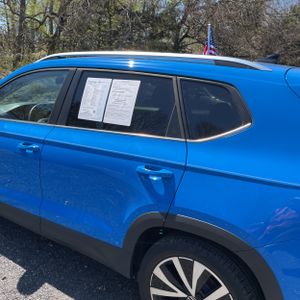 VOLKSWAGEN TAOS SE 4MOTION - 6