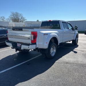 FORD F450SD LIMITED CREW CAB 4WD - 8