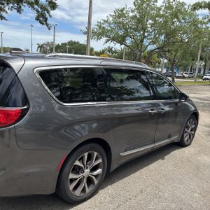 CHRYSLER PACIFICA LIMITED - 9