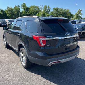 FORD EXPLORER XLT - 5