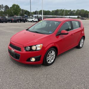 CHEVROLET SONIC LT AUTO - 1