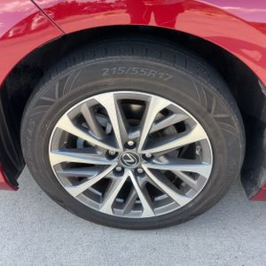 صورة مصغرة 17 لـ 2022 Lexus ES 350 BASE