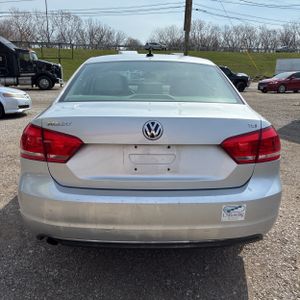 VOLKSWAGEN PASSAT 1.8T WOLFSBURG EDITION - 7