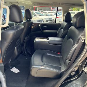 2017 Infiniti QX80 — миниатюра 31