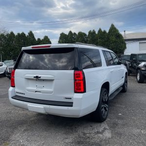 CHEVROLET SUBURBAN PREMIER - 8