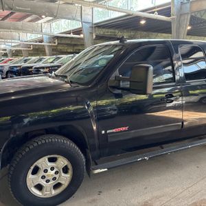 صورة 2 لـ 2007 Chevrolet SILVERADO 1500 LTZ
