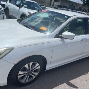 HONDA ACCORD LX - 2