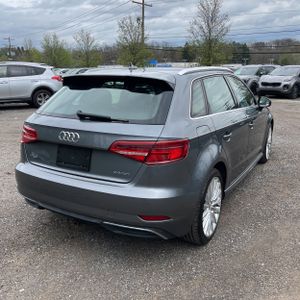 AUDI A3 E-TRON 1.4T PREMIUM - 8