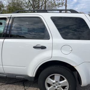 FORD ESCAPE XLT - 6