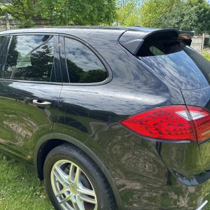 PORSCHE CAYENNE - 6