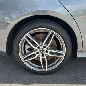 صورة مصغرة 19 لـ 2019 Mercedes-BENZ E-CLASS