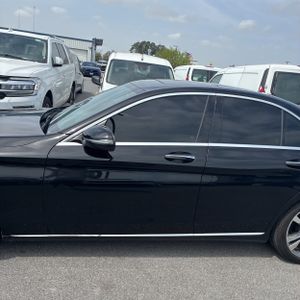 MERCEDES-BENZ C-CLASS - 4