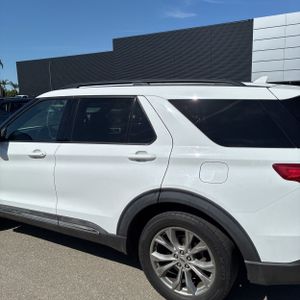 FORD EXPLORER XLT - 6