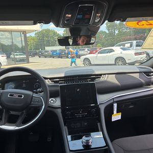 2025 JEEP GRAND CHEROKEE L LAREDO X — миниатюра 38
