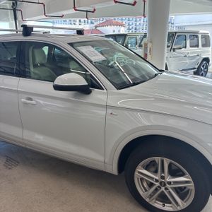 صورة 13 لـ 2021 AUDI Q5 PREMIUM