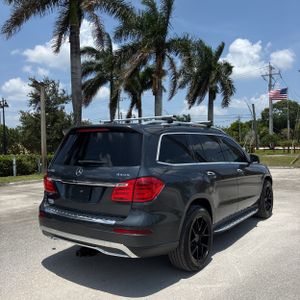 2015 Mercedes-BENZ GL — фото 8