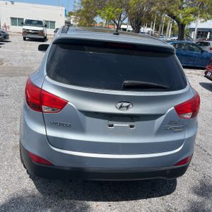 HYUNDAI TUCSON LIMITED - 6