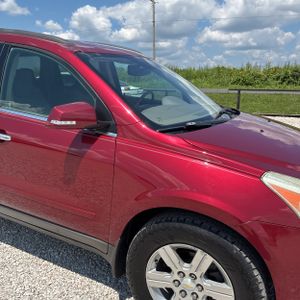 صورة مصغرة 13 لـ 2010 Chevrolet TRAVERSE LT