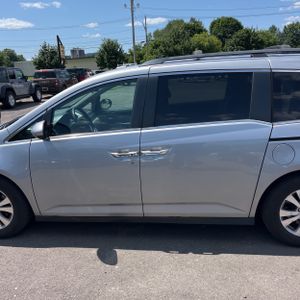 2016 Honda ODYSSEY SE — фото 4