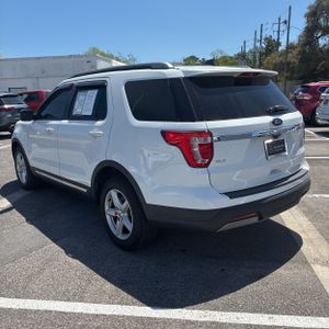 FORD EXPLORER XLT - 5