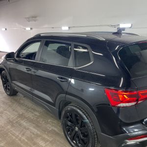 VOLKSWAGEN TAOS SE 4MOTION - 6