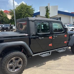 صورة 9 لـ 2020 JEEP GLADIATOR RUBICON