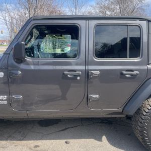 JEEP WRANGLER UNLIMITED SPORT - 4