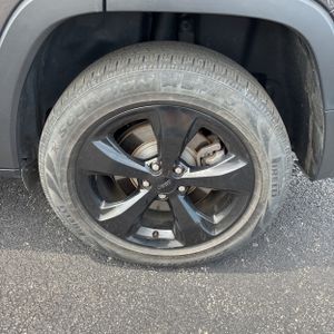 صورة مصغرة 18 لـ 2019 JEEP CHEROKEE ALTITUDE