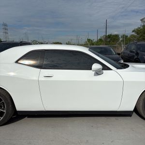 DODGE CHALLENGER GT - 9