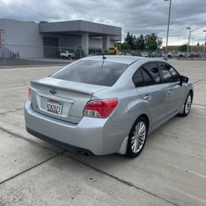 SUBARU IMPREZA 2.0I PREMIUM - 8