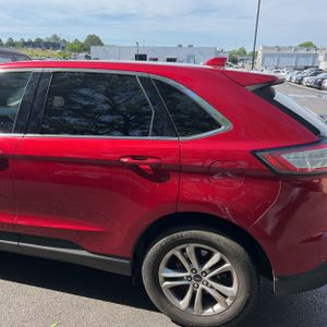 FORD EDGE SEL - 6
