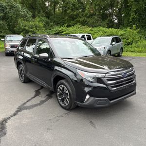 2025 Subaru FORESTER PREMIUM — миниатюра 12