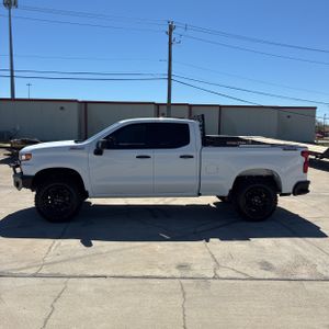 CHEVROLET SILVERADO 1500 CUSTOM TRAIL BOSS - 3