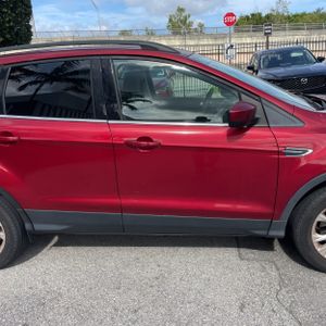 2017 FORD ESCAPE SE — миниатюра 11