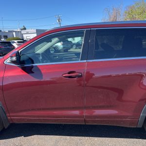 TOYOTA HIGHLANDER - 4